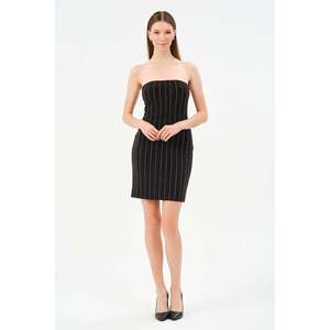 Ensemble de vêtements noirs DANS pour femmes, tailles multiples 38-42, lot de vêtements basiques en gros, prêt pour la vente au détail - Product Image 3