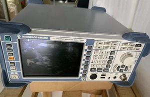 R&<b>S</b> FSL3 Analyzer, <b>9</b> kHz to 3 GHz With Tracking Generator - Product Image 3