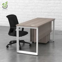 Bureau de direction moderne en forme de L IULTRA Manager, certifié CE/Green Duard Gold, design modulaire écologique, placage gris, rangement