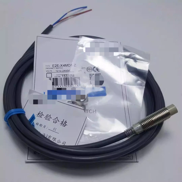 PLC New Original E2E-X4MD1-Z Automation Products Programmable Logic PLC Controller