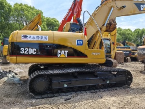 Excavatrice Cat 320c d'occasion américaine en bon état, capacité de 20 tonnes, avec moteur et PLC, à vendre en Chine - Product Image 4