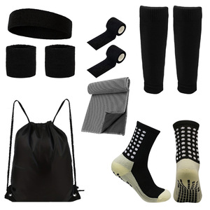 Set Deportivo de Fútbol de Siete Piezas: Calcetines Tejidos ODM, Diadema, Toalla, Calcetines de Fútbol, Bolsa Deportiva, Muñequera - Product Image 3