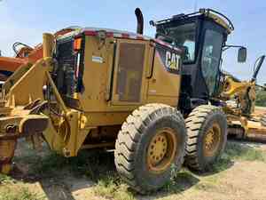 Motoniveladora Cat140M con Motor Potente, Alta Eficiencia y Rendimiento Estable para Proyectos de Construcción de Carreteras y Nivelación de Terrenos - Product Image 4