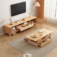 Ensemble table basse et meuble TV en bois massif de style nordique, design moderne et minimaliste, portes en rotin tressé écologiques pour salon