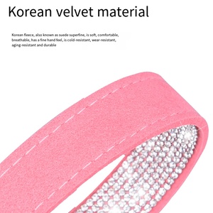 Conjunto de <span class=keywords><strong>collar</strong></span> y correa de perro con diamantes de imitación de lujo, accesorios ajustables para mascotas con diamantes de cristal brillante para cachorros y gatos pequeños y medianos - Product Image 2