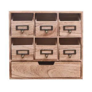 Небольшие деревянные ящики шкафа для хранения из необработанного дерева