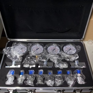 Kit de test de pression hydraulique portable pour excavatrice avec 4 manomètres - Product Image 4