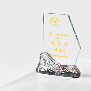 Trofeo <span class=keywords><strong>hexagonal</strong></span> personalizado con impresión UV a color, trofeo de cristal con <span class=keywords><strong>base</strong></span> de iceberg. - Product Image 2