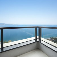 RG123 Garde-corps moderne d'extérieur en verre trempé à cadre invisible en alliage d'aluminium pour escaliers de bâtiment, balcons et rampes de plancher