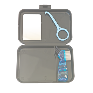Kotak Penyimpanan Retainer Ortodontik 3 in 1 dengan Cermin Sikat dan Alat Pelepasan Portabel - Product Image 4