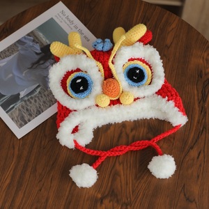 Chapeau de lion d'éveil de dragon national Protection des oreilles rouges tricoté à la main chaud festif parent-enfant commun unisexe 100% Image - Product Image 2
