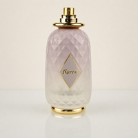 Vente en gros de flacons pulvérisateurs en verre de 30 ml, 50 ml, 100 ml, avec pompe pulvérisatrice, impression d'écran, logo personnalisé, modèle de la marque BYRON