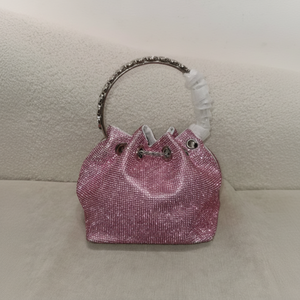 Pochette en acrylique en forme de toile pour femmes, sac à bandoulière tendance pour soirée, petit sac rigide idéal pour un cocktail - Product Image 1