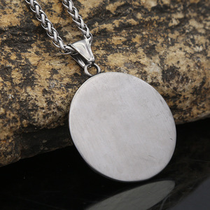 Yunnique-collar con colgante de cabeza de ciervo de acero inoxidable para hombre, diseño de animales retro, joyería de moda para hombre - Product Image 4