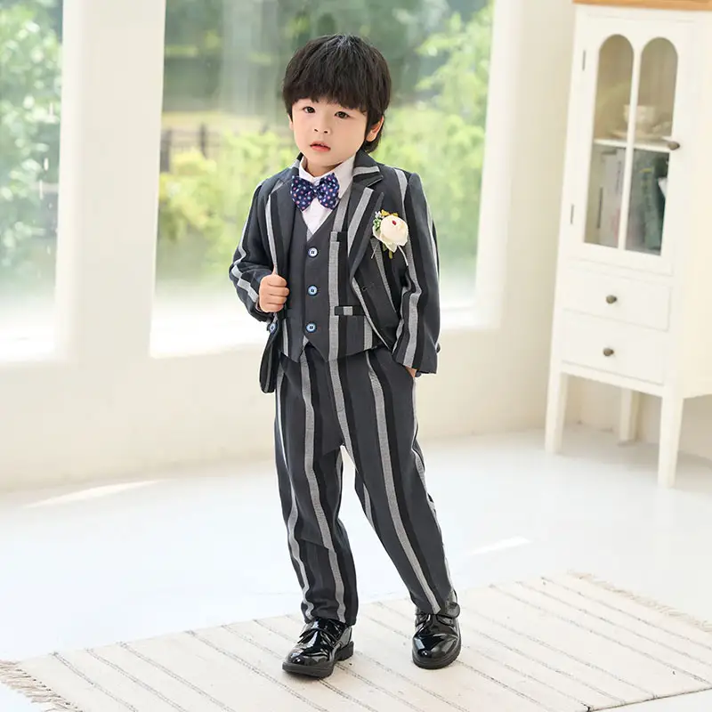 Custom Clothing Boy's Gentleman Three-piece Suit Top And Coat And Pants Kids Fashion Clothing Kids Clothing