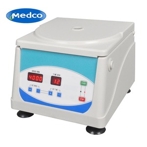 Centrifugeuse de paillasse basse vitesse Medco TD4C 4000 tr/min pour usage expérimental en laboratoire entièrement automatique - Product Image 4