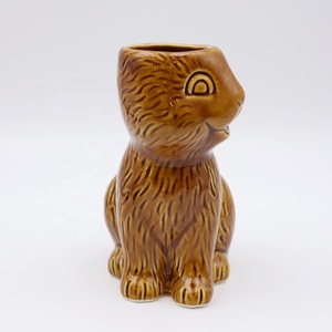 Tùy chỉnh bán buôn cao cấp handmade động vật có hình dạng Cocktail rượu bia kính gốm thỏ Thỏ Bunny Tiki Mug - Product Image 2