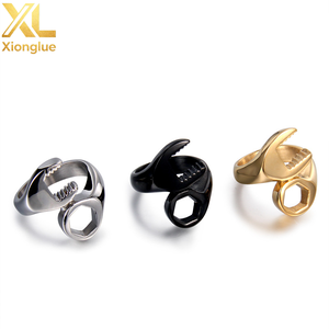 Bague unisexe pour motard, design unique, style clé à molette, poli miroir, plaqué or 18K et or 10K, bijou cadeau - Product Image 3