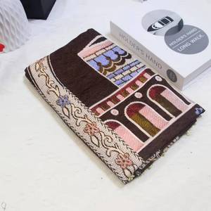 Couverture en chenille Raschel au design Kaaba, best-seller, 100% polyester, anti-boulochage, portable, facile à nettoyer, pour adulte - Product Image 1