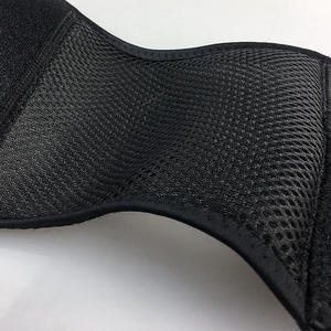 Genouillère à rotule ouverte en maille respirante pour le basketball (hommes et femmes) - Product Image 4