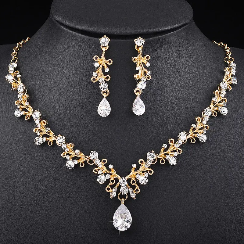 Hoge Kwaliteit Groothandel Goedkope Bruids Sieraden Accessoires Sets Crystal Bruiloft Ketting Oorbel Sieraden Set