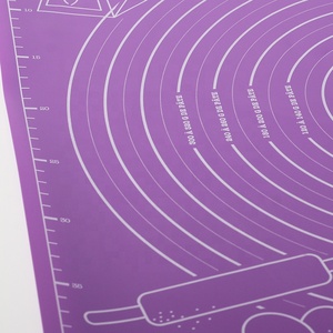 Tapete de Amasar y Estirar de EVA Antiadherente con Marcas de Medición 45x60cm, Tabla de Cortar para Hornear en la Cocina - Product Image 4