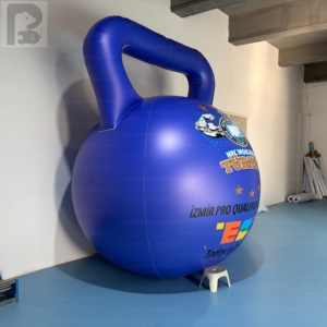 Kettlebell géant <span class=keywords><strong>gonflable</strong></span> de 2m et 3m avec impression intégrale, modèle de kettlebell <span class=keywords><strong>gonflable</strong></span> pour l'entraînement physique, <span class=keywords><strong>ballon</strong></span> de kettlebell avec logo - Product Image 2