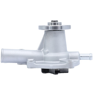 Bomba de Agua Cw para Kubota D722 D902 Z482 14Mm 19883-73030 15881-73030 Repuesto para Maquinaria Agrícola - Product Image 1