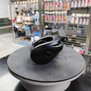 Système de contrôle numérique Shimano EXSENCEs DC pour la pêche en eau salée et en eau douce, rapport de vitesse élevé, frein puissant et fluide. - Product Image 5