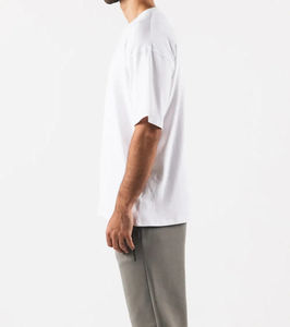 Camiseta de alto rendimiento para hombre de gran tamaño con hombros caídos, ropa de gimnasio para hombre, camiseta de manga corta de color sólido de peso pesado - Product Image 2