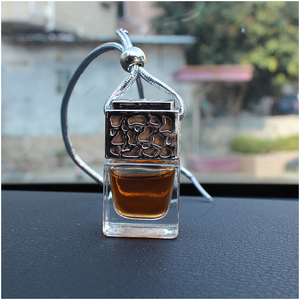 Venta caliente 3ml 5ml 8ml 10ml personalizado de larga duración Popular forma cuadrada coche colgante vacío Perfume coche difusor colgante - Product Image 3