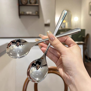 Cuchara Viral de Acero Inoxidable 304 con Cabeza Redonda, Cuchara de Estilo Coreano con Mango Largo, Utensilio para Comer en Restaurantes, Cuchara para Sopa de Uso Diario en el Hogar - Product Image 3