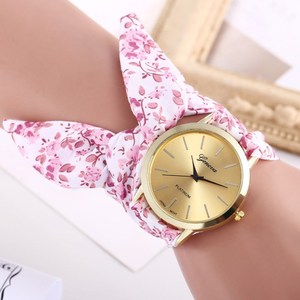 Montres à Quartz en <span class=keywords><strong>tissu</strong></span> Floral pour femmes, <span class=keywords><strong>montre</strong></span>-<span class=keywords><strong>Bracelet</strong></span> en <span class=keywords><strong>tissu</strong></span> Jacquard pour femmes - Product Image 3