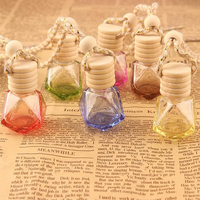 Diffuseur de parfum liquide pour voiture de luxe unique 10 ml Bouteille en verre vide avec couvercle en bois pour diffuseur