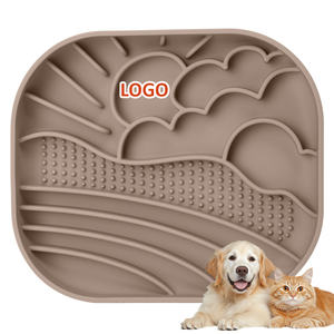 Tazón de alimentación lenta de silicona ecológica al por mayor para perros, ventosas, alfombrilla para lamer con logotipo personalizado, plato de comida portátil duradero y no tóxico para mascotas - Product Image 1