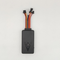Traceur GPS 4G CA005 avec SOS, Microphone et Caméra Intelligente, Photos en Temps Réel pour Camions et Véhicules