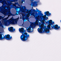 Strass en verre 3D ZK effet cristal, thermocollants, bleu Capri, haute qualité, écologiques, coupés à la machine, 12 facettes, double adhésif