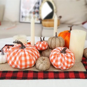 Juego de 12 Calabazas Artificiales, Calabazas Falsas Decorativas, Varios Diseños, para Halloween, Acción de Gracias, Navidad, Graduación - Product Image 5