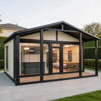 En promotion : Maison conteneur en acier extensible avec terrasse double niveau, design contemporain, garantie 5 ans, installation sur site