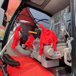 حفارة هيتاشي ZX200 مستعملة 20 طن، مجنـزرة، بمحرك ايسوزو ومكونات المحرك والمضخة الأساسية متضمنة - Product Image 3