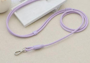 สายจูงสุนัขแบบกันน้ำ PVC หรูหรา สกรีนโลโก้ได้  แบบแฮนด์ฟรี  สายจูงสัตว์เลี้ยงแบบปรับแต่งได้  สินค้ามาใหม่ - Product Image 4