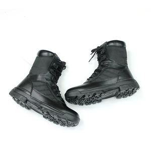 Bottes tactiques de randonnée et d'escalade pour hommes, en cuir noir, anti-chocs, antidérapantes, pour l'entraînement en extérieur – Prix usine - Product Image 3