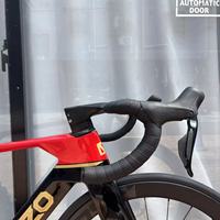 Vélo de course sur route en fibre de carbone Kozo, vente en gros directe d'usine, Wheeltop-EDS-TX, 24 vitesses, frein à disque hydraulique, léger