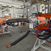 Robot de soudage par points KUKA pour châssis automobiles, structures métalliques de précision et lignes de montage industrielles haute performance