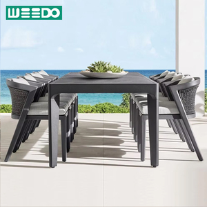 Ensemble de <span class=keywords><strong>table</strong></span> <span class=keywords><strong>et</strong></span> de <span class=keywords><strong>chaises</strong></span> d'extérieur en aluminium haut de gamme, directement de l'usine, offre une protection imperméable <span class=keywords><strong>et</strong></span> anti-UV pour les cours, les villas <span class=keywords><strong>et</strong></span> les terrasses - Product Image 1