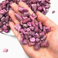 Natürlicher Roter Korund Rohstein, Lose Rubine für Schmuckherstellung, Unbearbeitete Mineralkristalle für DIY-Halsketten und Anhänger