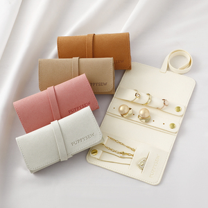 Bolsa <span class=keywords><strong>de</strong></span> Almacenamiento <span class=keywords><strong>de</strong></span> Joyas Multifuncional Portátil <span class=keywords><strong>de</strong></span> Microfibra Fuchen para Aretes, Anillos, Broches, Collares y Relojes. - Product Image 3