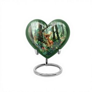 Beau cerf dans la forêt coeur crémation adulte urne pour les cendres humaines grande urne funéraire avec support et sac en velours gratuit - Product Image 1