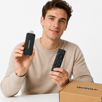 Sumavision OTT 2GB+16GB WiFi6 2T2R Quad Core 4K ARM Cortex A55 Android 15 TV Stick con Control Remoto por Voz BT y Soporte para Personalización