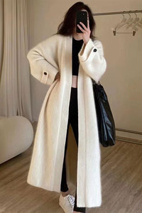 Wholesale 2026 Autumn French Style High-class V-neck Soft Waxy Skin Friendly Knitted Cardigan Loose <strong>Knee</strong> <strong>Length</strong> Sweater <strong>Coat</strong> - Product Image 6
